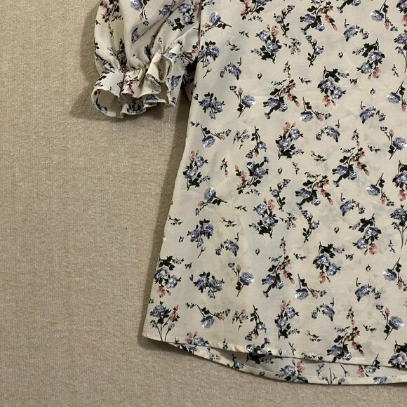Unbranded Blouse Women's XSmall Tan Floral Pullover Short Sleeves - Picture 3 of 12